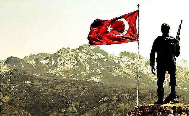 Türkiye'de Erkek Olmanın Zorlukları