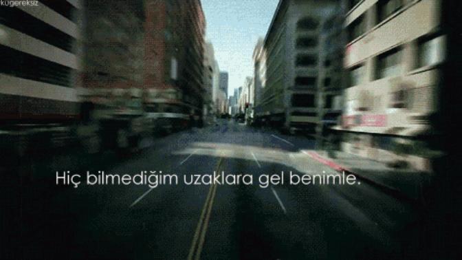 Sesin Gelir Uzaktan 'Gel' Diye!