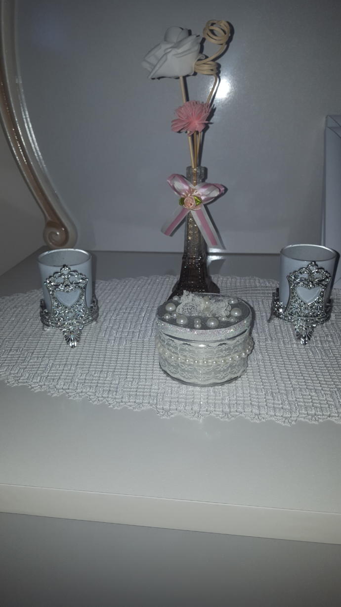 Alevleri Güzelleştiren Dokunuşlar: Mum Süsleme