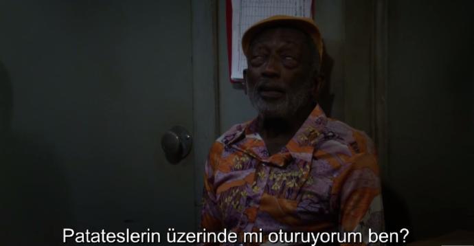 Bazen Gülümseten Bazen Kahkaha Attıran Dizi 2 Broke Girls'den Eğlenceli Kesitler