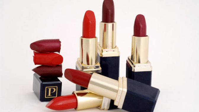 Kırmızı Rujun 3 Alternatif Kullanım Şekli💄