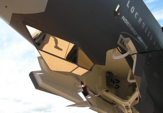 Savaş Şahini : F-35 Lightning