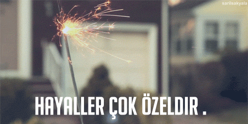 Kitap Kurdu Bir Sevgiliniz Varsa Yaşayacağınız Muhtemel 5 Durum!