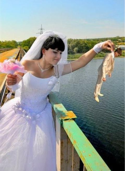Evlilik Hayallerinizi Sekteye Uğratacak Düğün Fotoğrafları