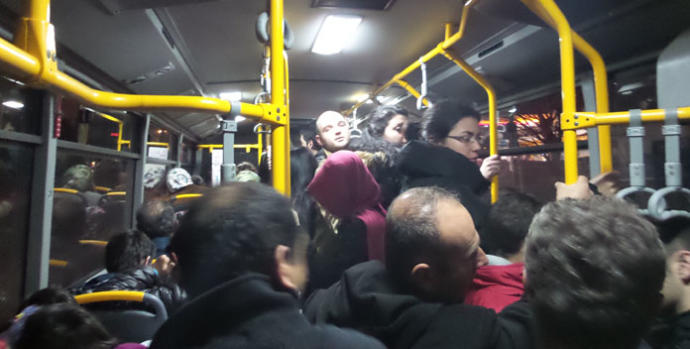 Otobüse Binenlerin Her Gün Karşılaştığı Durumlar