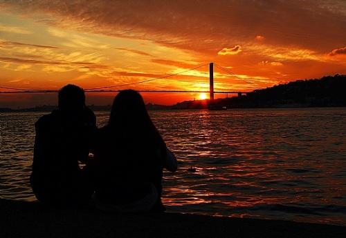 14 Şubat'ta Sevgilisi Olmayanların Yapmaları ve Yapmamaları Gereken Şeyler