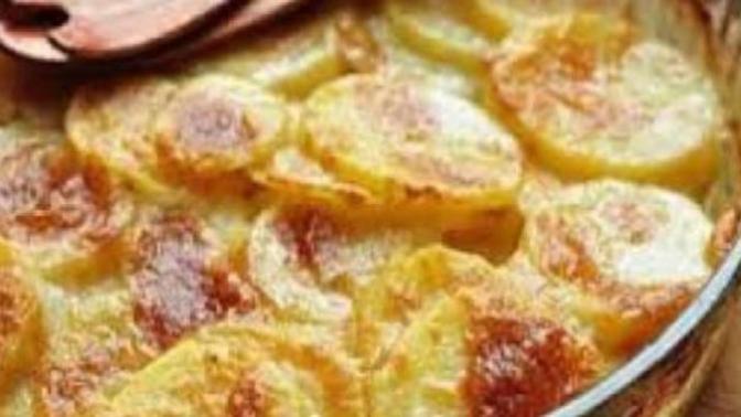 Patatesin En Verimli Hali: Fırında Kremalı Patates