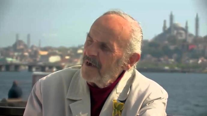 Sevgililer Günününde Sevgilisi Olmayanlara Kafa Dağıtacak Tavsiyeler