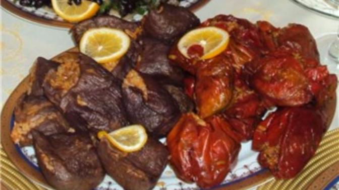 Gaziantep Sofralarının Gülü Patlıcan ve Dolma Biber Kurusu