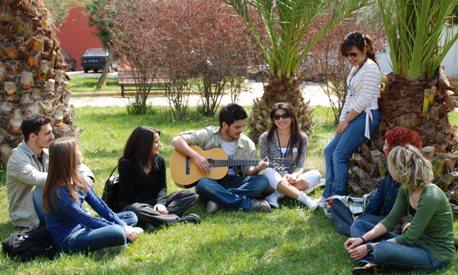 "Beyaz Atlı Prensimi Beklemekten Yoruldum" Diyen Kızlara Tavsiyeler