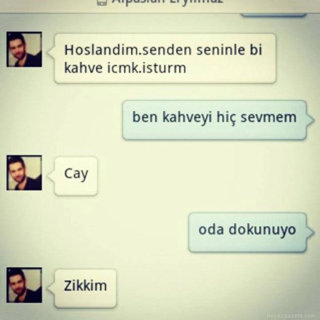 Elinizdekileri Yavaşça Kenara Bırakın ve Eğlenceli WhatsApp Diyaloglarımıza Bakın