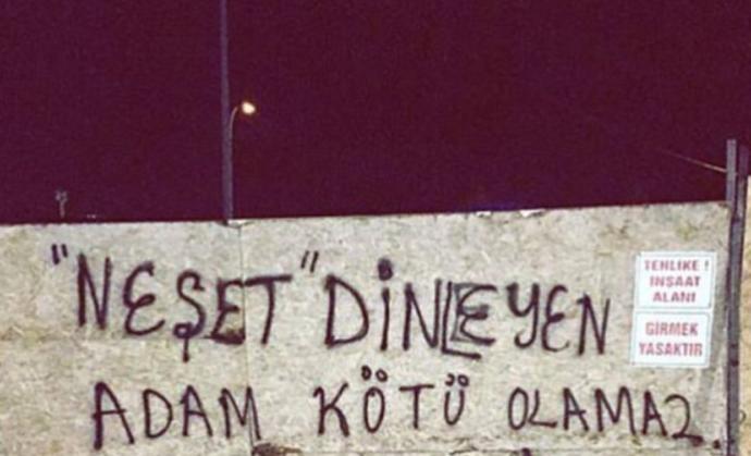 Aşk Acısı Çekenlere Özel, Trip Kokan Şarkılar