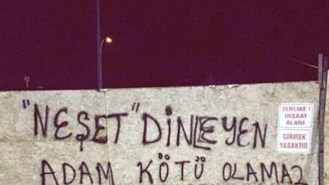 Aşk Acısı Çekenlere Özel, Trip Kokan Şarkılar