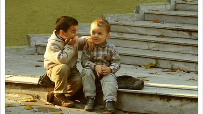 "Kıyak Geçmek" kalıbında "kıyak - kıyakçı" ne anlama gelmektedir?