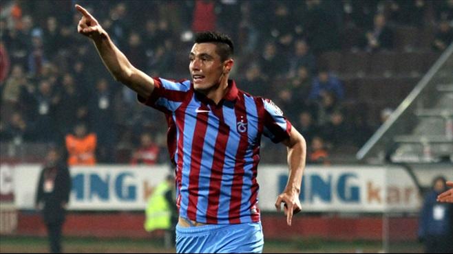 Ülkemize Gelen Futbolcular ve Güzel Yengelerden Bazıları!