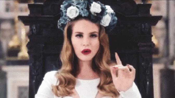 Muhteşem Sesi Ve Güzelliğiyle Büyüleyen Lana Del Rey