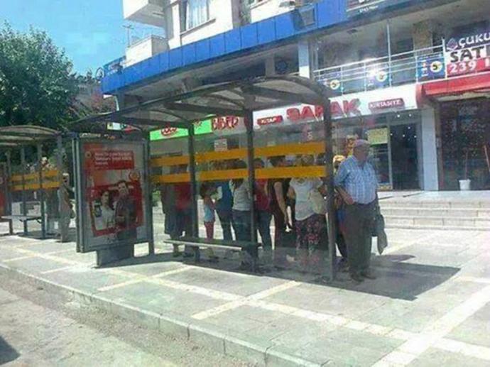 Yüzüne Vurur İfadesi, Adana Merkez Patlıyor Herkes Birtanesi!