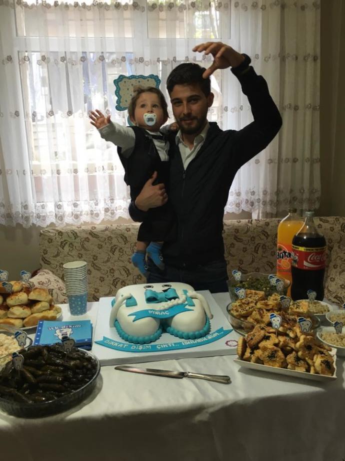İlk Adımlarımız; Benim Babalığa Onun Hayata