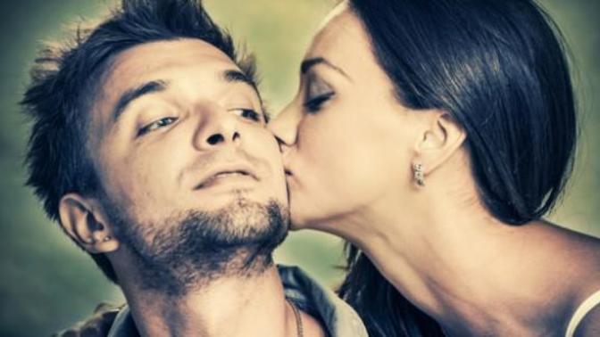 Kadınları Etkilemek İçin Geçerli 5 Madde