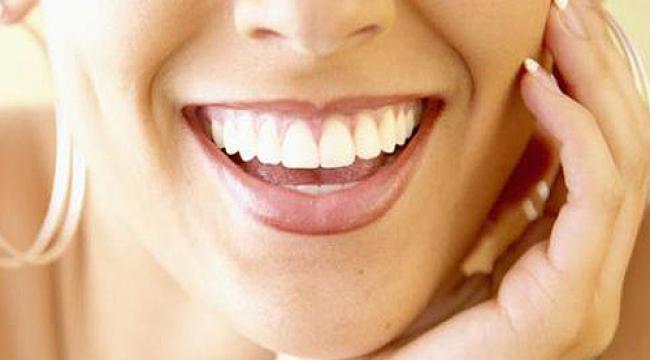 Sağlıklı Dişlere Sahipseniz Birçok Güzel Şeye Sahip Olabilirsiniz!