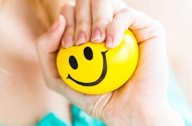 Diş Fırçalarken Kullanmadığımız Diğer Elimiz İle Yapabileceğimiz Aktiviteler!