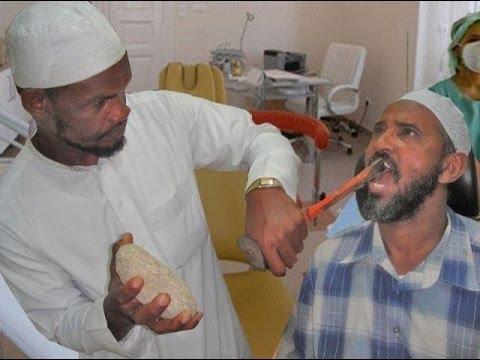 Dişiniz mi Ağrıyor? Hadi Gelin Şuradaki Seyyar Dişçide Çektirelim