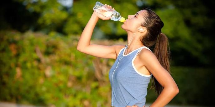Spor Yaparken Mutlaka Yanımızda Olması Gereken 5 Şey