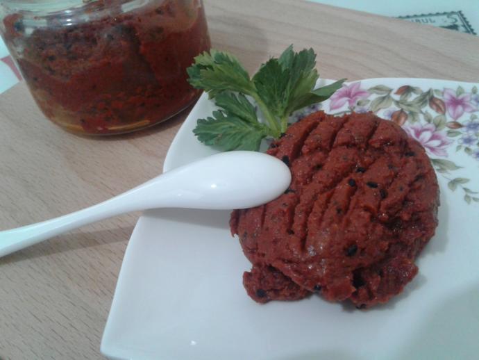 Enfes Bir Kahvaltılık ve Meze: Acuka!