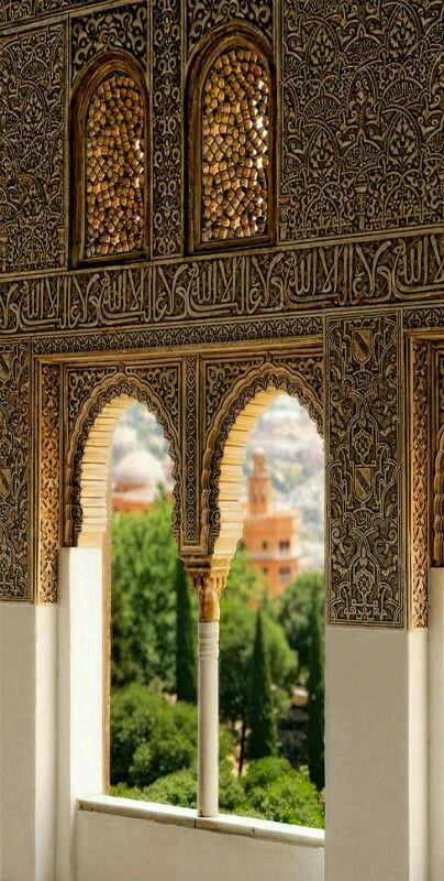 Endülüs Sarayında Bir Bilim Kadını: Kurtubalı Lübna