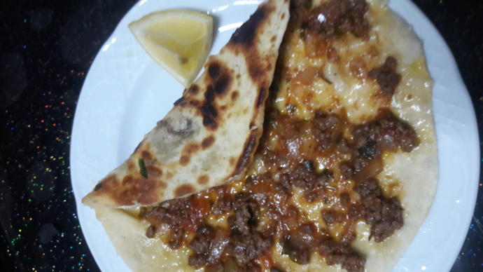 Nefis Bir Lezzet: Ev Yapımı Fındık Lahmacun
