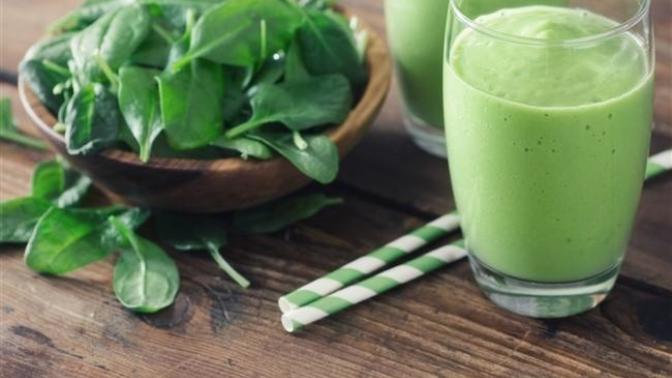 Veganlara Özel Bir İçecek: Yeşil Çaylı Smoothie