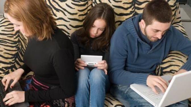 İnternet Bağımlısı Olduğunuzu Gösteren 5 Durum