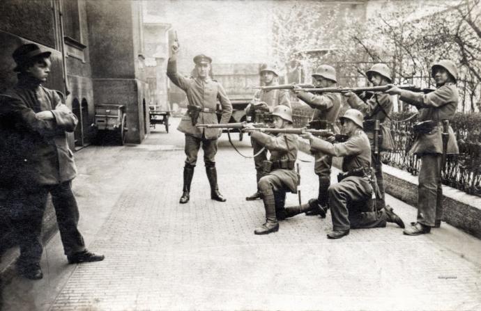 Bir Diktatörün Doğuşu: Hitler