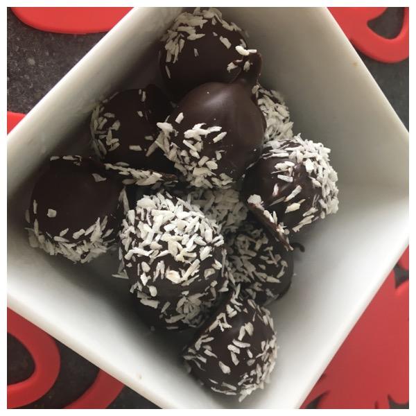 Kalan Kekleri İsraf Etmek Yok, Onlarla Popcake Yapalım!
