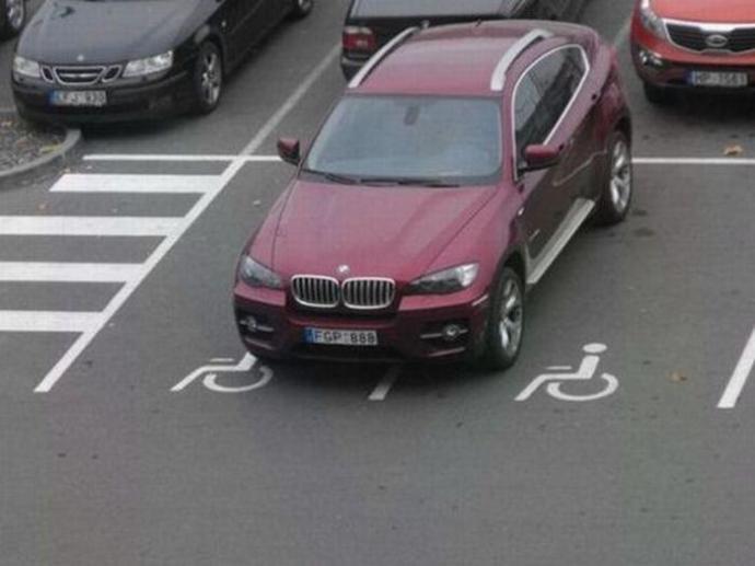 Engellilere Siz Engel Olmayın