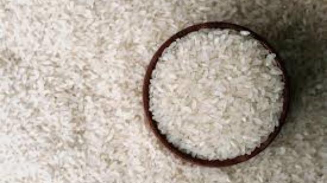 Pirinçten Gelen Güzellik: Tenini 1-2 Ton Açmak ve Cildini Pürüzsüz Görmek İsteyenler İçin