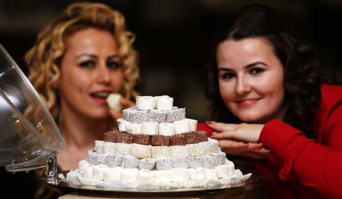 Diş ve Diş Eti Sağlığımız İçin Kesinlikle Uzak Durmamız Gereken Şeyler
