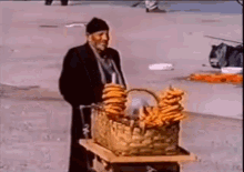 Çok Kolay Gibi Görünen Ama Aslında "Zor Dostum Zor" Dedirten Meslekler