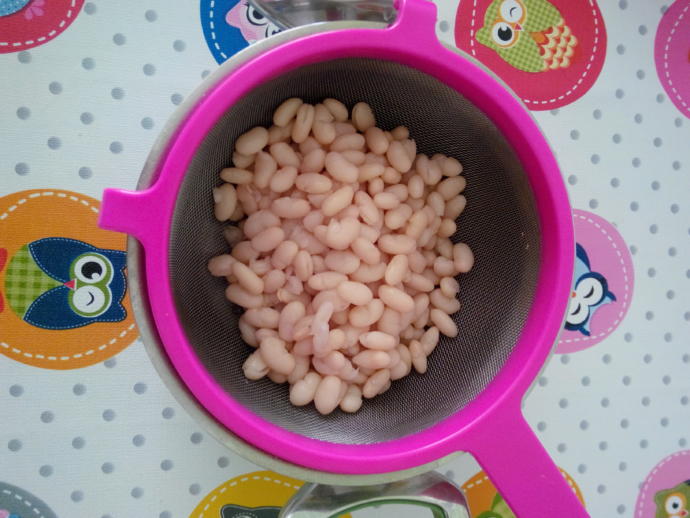 Kestaneli Pasta Tadında Kuru Fasulyeli Pasta Tarifi!