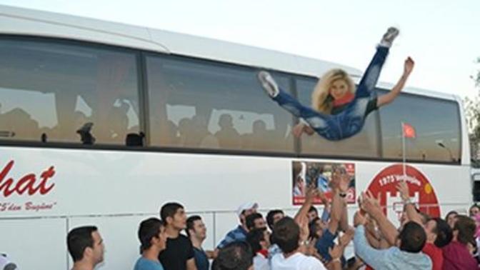 Kızlar da Askere Gitse Nasıl Olurdu?