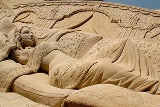 Sanatın Ötesinde Bir Sanat: Kum Heykelciliği