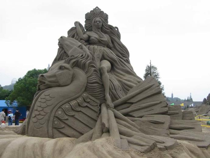 Sanatın Ötesinde Bir Sanat: Kum Heykelciliği