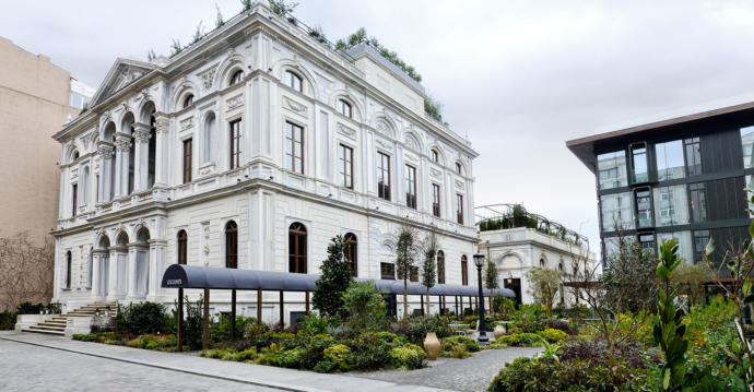 Farklı Bir Otel: Soho House İstanbul