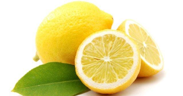 Dişlerim Sararmış Solmuş Diye Üzülme Onun da Çaresi Var!