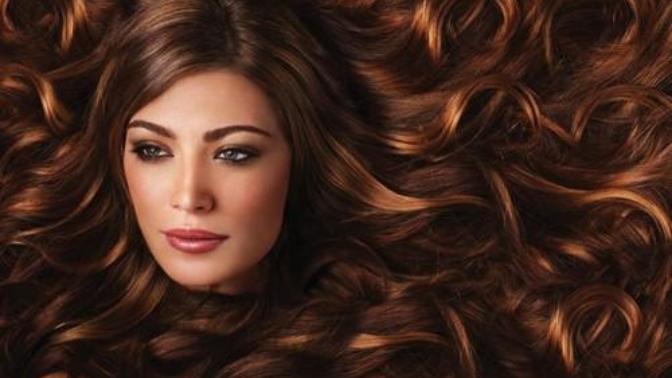 Eskisinden Daha Sağlıklı Ve Bakımlı Saçların Sırrı Olan Avokado Yağının 5 Büyük Faydası!