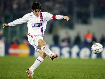 Dünya Futbol Tarihine Adlarını Altın Harflerle Yazdıran Yıldız Futbolcular