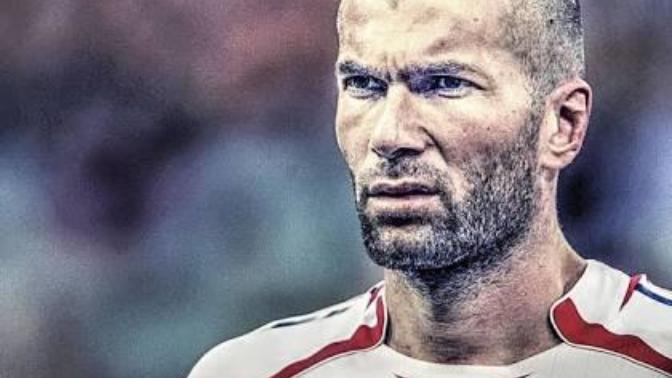 Dünya Futbol Tarihine Adlarını Altın Harflerle Yazdıran Yıldız Futbolcular