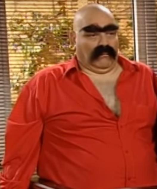 Kısa ve Çirkin Erkeklerin Sevilmeme Nedenleri