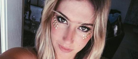 Coachella 2017 Müzik Festivaline Katılan Türk Güzellerinin Dikkat Çeken Makyaj Detayları!