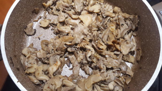 Güveçte Tat Var! Kremalı İstiridye Mantarı